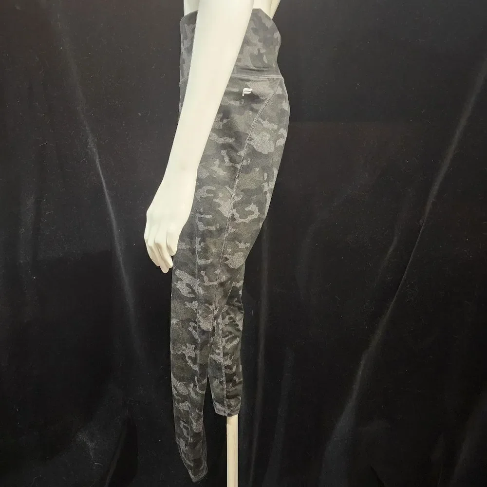 Fabletics Powerhold Gray & Black Camo Leggings - Picture 5 of 7